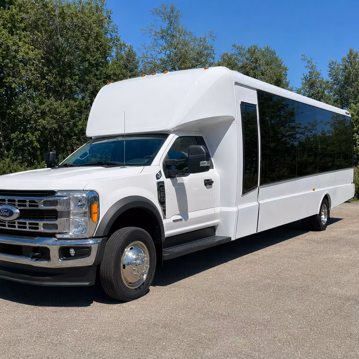 18 passenger minibus