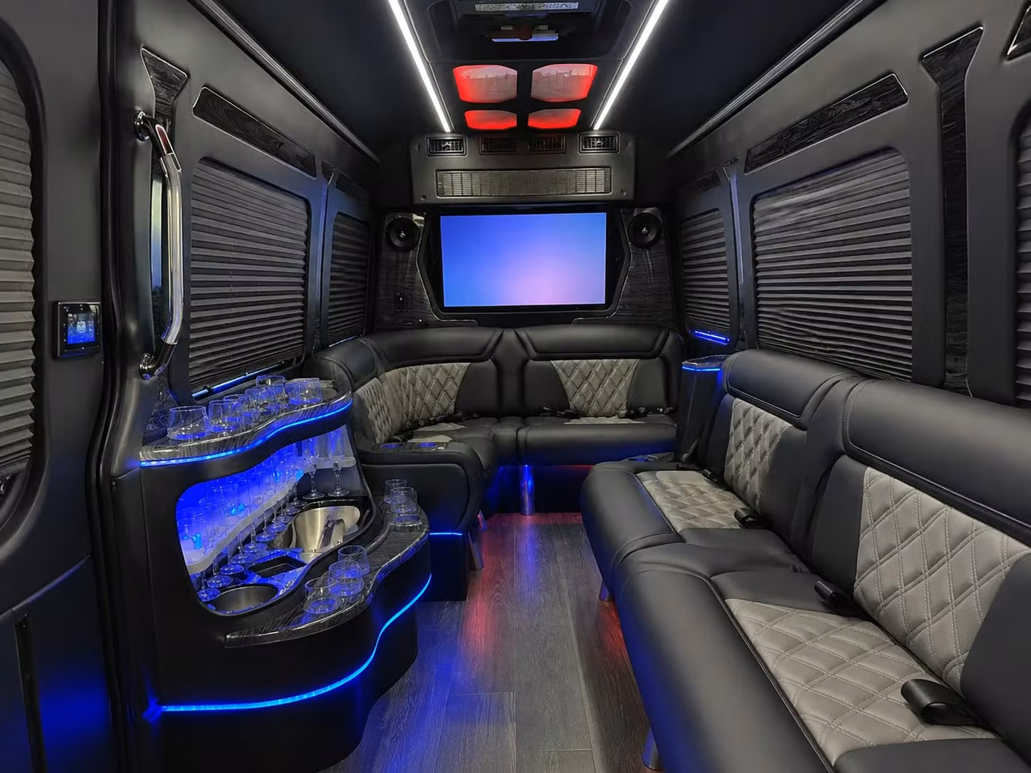 booking long distance bus rentals for hoover school and university groups