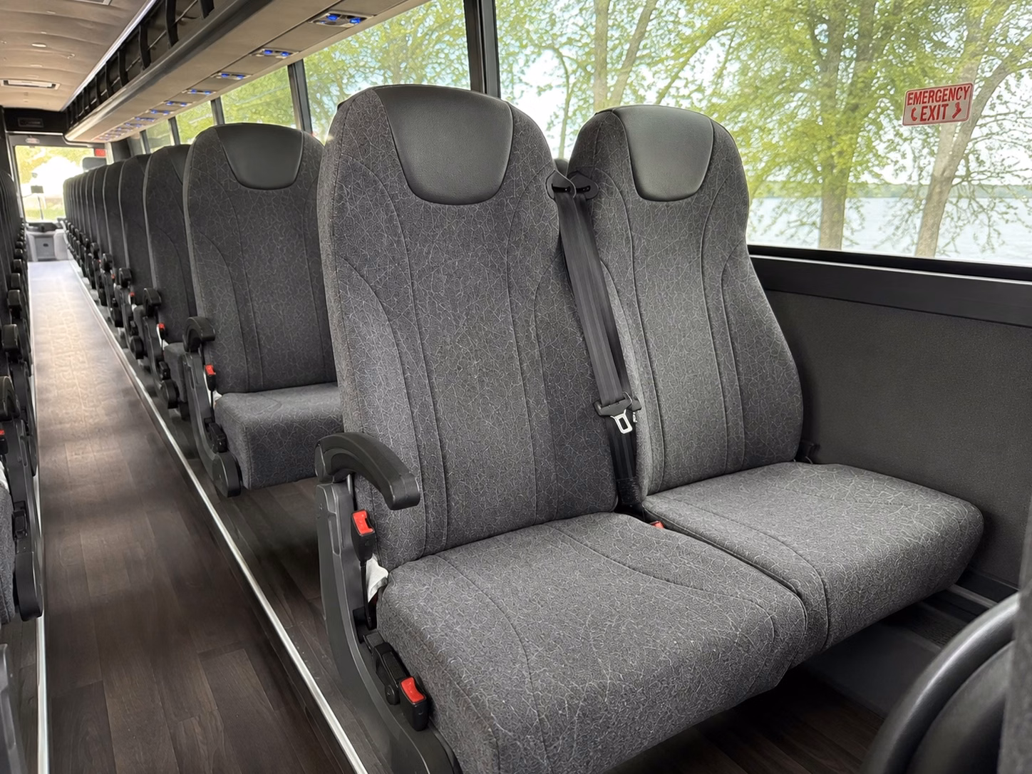 how where and when you re traveling affects your hoover bus rental rate