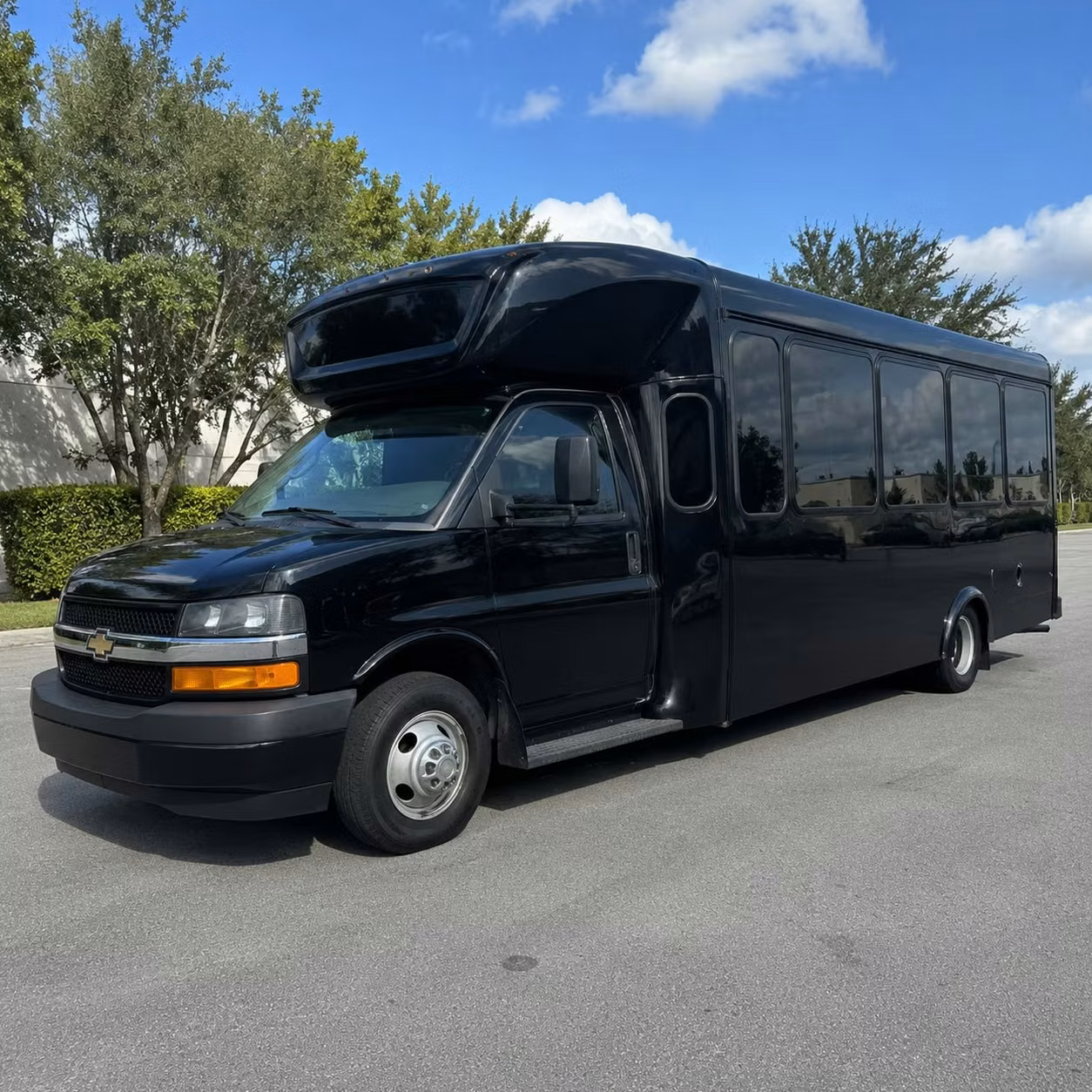 party buses for hoover high school prom night groups