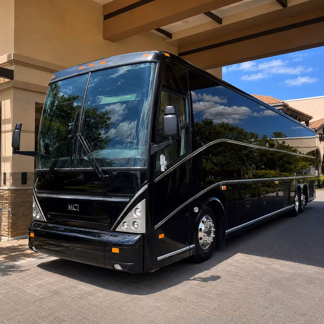 shuttle your team to riverchase galleria events and off site meetings in style